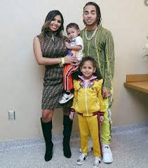 Taina marie meléndez's net worth. Top 5 Facts About Ozuna S Wife Taina Marie Melendez Glamour Fame