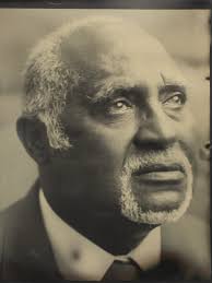 'Descendants of Hope' images came from thoughtful reflection