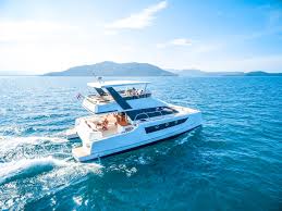 Pattaya Yacht Charter Luxury Catamaran In 2020 Catamaran Yacht Charter Yacht