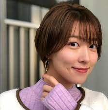 目覚まし おしゃれまとめの人気アイデア pinterest 昼縁 美人 アナウンサー 阿部華也子 お天気キャスター