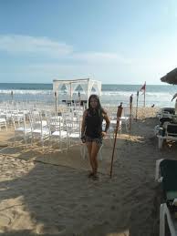 En primer lugar hay que decidir el estilo de. Habia Una Boda En La Playa Y Por Las Noche Juegos Artificiales Picture Of Mayan Palace Mazatlan Tripadvisor