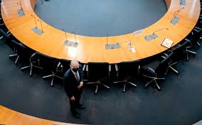 Ich bin seit vielen jahren schon ein zufriedener kunde. Wir Waren Geblendet Das Sagt Die Fintech Szene Zum Fall Wirecard Financefwd