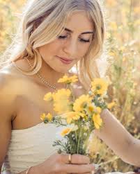 If anyone's interested, there's still some wildflowers out in the booking  still senior shoots in all kinds of shoots for this month!