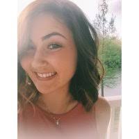 Hallie Henderson's Instagram, Twitter & Facebook