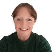 Ali Edwards's Instagram, Twitter & Facebook