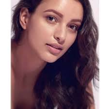Tripti Dimiri (Actress) Height, Weight, Age, Instagram, Boyfriend ...
