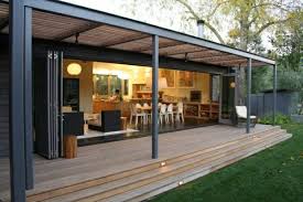 Pergola Aus Metall 40 Inspirierende Beispiele Und Ideen Moderne Veranda Veranda Design Haus