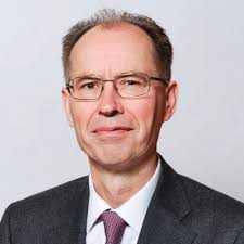 Andrew Mcmurtrie's Instagram, Twitter & Facebook