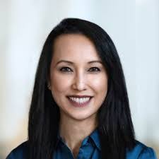 Rachel Stroh's Instagram, Twitter & Facebook