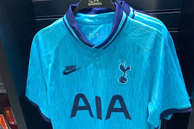 Sportsmail rate the kit and will update you with more third kits. Photo Emerges Of Spurs Classy New Third Shirt On Sale And Fans Will Love Nike S Retro Design Football London