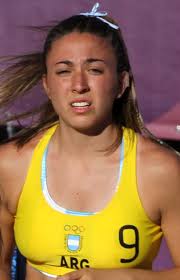 La selección masculina de handball de argentina es el equipo formado por jugadores de nacionalidad argentina que representa a la confederación argentina de handball en las competiciones internacionales. Carolina Ponce Wikipedia La Enciclopedia Libre