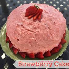 Preheat oven to 375f, and line two cookie sheets with parchment or silicone liners. 10 Best Strawberry Cake With White Cake Mix Recipes Yummly
