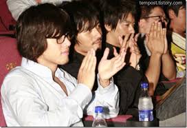 현승그룹 회장 조영국(김홍파)를 검거하려는 우제문(박중훈)의 살벌한 한마디'원래 있던 데로 꺼져'토/일 밤 10시 20분 ocn 최종화 본방송 하드보일드 액션 느와르 ocn original 나쁜 놈 잡는 ＜. ìž¥ë™ê±´ í˜„ë¹ˆ ìˆ ìžë¦¬ ì‚¬ì§„ ë°•ì¤'í›ˆ ì£¼ì§„ëª¨ í™©ì •ë¯¼ ì°¨íƒœí˜„ ëª¨ìž„ ìž¥ë©´ ìž¥ë™ê±´ ìˆ ìžë¦¬