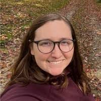 Julie Bertsch's Instagram, Twitter & Facebook