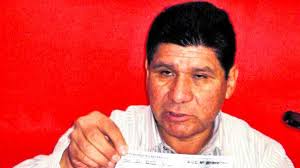 Candidato cumplió al publicar lista