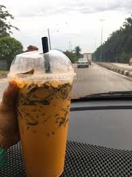 It's listed in books & reference category of google play store, getting more than 1000 installs, overall rating is 1.0 (base on 1 reviews). Resepi Teh Ais Cincau Viral