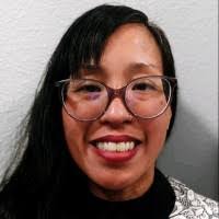 Sandy Mach's Instagram, Twitter & Facebook