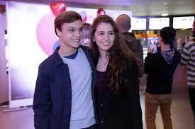 Victor Sambrano e Debora Rezeck