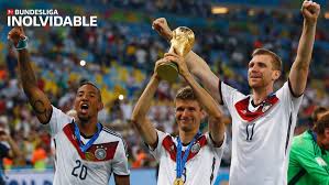Vive el baloncesto de mundial en directo desde información. Bundesliga Inolvidable La Reforma Que Cambio El Futbol Aleman