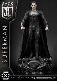 I thought it would make sense if he painted the s while looking at himself in a mirror. Superman Black Suit Edition Zack Snyder S Justice League Ca 84 Cm Von Prime1 Bunker158 Com