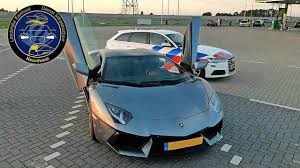 Daarover praat ik vandaag met salar azimi, die op zijn dertiende van iran naar nederland vluchtte. Peperdure Lamborghini Crasht In Rotterdam Binnenland Telegraaf Nl