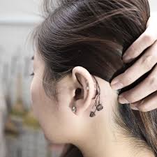 However, if you have high pain tolerance, maybe it's not going to be so bad. Ear Tattoos Ideas Behind The Ear Tattoos For Guys And Girls