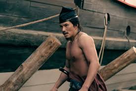 市原 隼人 筋肉