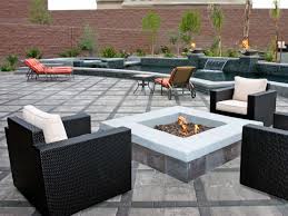 Fire Pit Design Ideas That Will Enhance Your Backyard