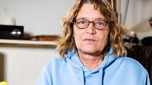 Nadia Meier's Instagram, Twitter & Facebook