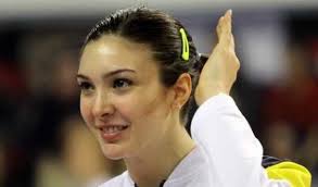 The setter has played in all age group stages at that club until 2009. Naz Aydemir Kim Nereli