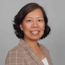 Lisa Frederickson's Instagram, Twitter & Facebook