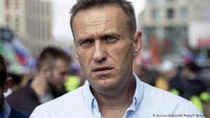 Commentary from alexey navalny's lawyers, olga mikhailova and. Alexei Navalny A Russian Dissident Battles Kremlin Putin In Depth Dw 21 08 2020
