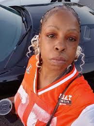 Introduction of the cloud goddess and plate lady