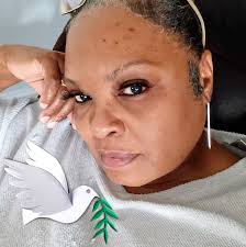 Mannnnn listen tonight was DEFINITELY A VIBE!!!! Thank you Evette Ward  Smith and Brandon Foster for allowing me to Host your Gospel Mic Night!  This was definitely one for the books the