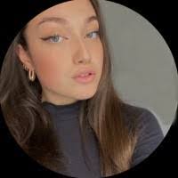 Isabelle Galan's Instagram, Twitter & Facebook