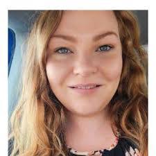 Cara Kelley's Instagram, Twitter & Facebook