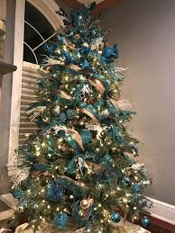Pin By Jenny Collier On Christmas Christmas Tree Themes Peacock Christmas Tree Christmas Tree Inspiration