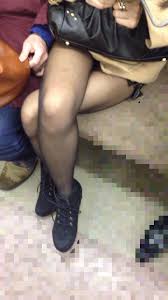 街撮り盗撮エロ画像】ミニスカやホットパンツに黒パンストを履いた素人女子の色っぽい足組み画像ｗｗ | エロ画像ミルナビ |  profdemontagstroy.ru