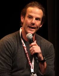 He graduated from kelvin high school. Peter Berg Wikipedia
