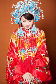 The hair dressing ritual of the bride and the capping ritual of the groom symbolized their initiation into adulthood and were important parts of the wedding preparations. Chinese Clothing Wikipedia