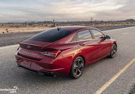 سيارة هيونداي النترا 2021 الشكل الجديد (افانتي ٢٠٢١) وإلنترا هايبرد الجديدة كليا hyundai elantra 2021 & elantra hybrid بتصميم مستوحى من شقيقتها الاكبر سوناتا sonata، بحجم اكبر واقتصاد هائل في الوقود لأول مرة مع هيونداي النترا هايبرد. Ù…ÙˆØ§ØµÙØ§Øª ÙˆØ³Ø¹Ø± Ø³ÙŠØ§Ø±Ø© Ù‡ÙŠÙˆÙ†Ø¯Ø§Ù‰ Ø§Ù„Ù†ØªØ±Ø§ Cn7 Ù…ÙˆØ¯ÙŠÙ„ 2021 Ø·Ø±Ø§Ø² 1 6 A T Cn7 Premium White Pack ÙƒÙˆÙ†ØªÙƒØª ÙƒØ§Ø±Ø²