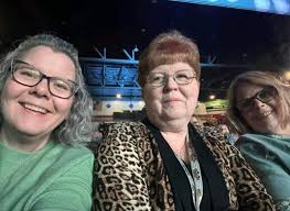 Alabama band plays band of brothers theme