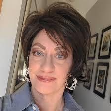 Donna Nye's Instagram, Twitter & Facebook