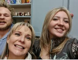 Pls posting this for 5th time someone help me out . Can they add 2 girls  and older man to the family pic.. thanks so much