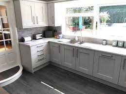 Eastdon shaker luna & porcelain kitchen range | first impressions kitchens. Kb Kitchens On Twitter Light Grey Shaker Kitchen With Neffhomeuk Appliances Matching Table And Shelves Using Egger Uk Truffle Brown Denver Oak Quickstep Livyn Lvt Floor All By Kbkitchens Https T Co Pjubjcjobj