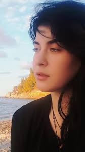 სიყვარული და მეგობრობა!