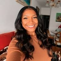 Carly Hatch's Instagram, Twitter & Facebook