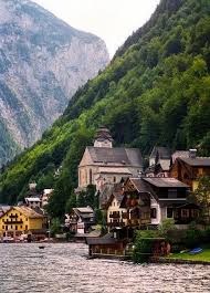 Hallstatt Austria Hallstatt Ta Bir Sure Yasamak Ve Bu Arada Araliklarla Viyana Yi Salzburg U Innsbruck U Lugares Maravilhosos Viagens Arquitetura Barroca