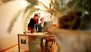 Der russische präsident stehe nach nawalnys enthüllungsfilm extrem unter druck. Praktikum Bei U25 Freiburg Fur Studentin Hochschule Fur Sozialwesen