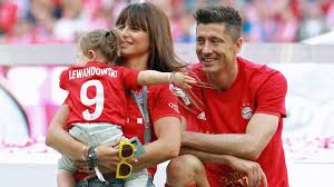 The striker ripped off his shirt in celebration and was mobbed by his teammates to celebrate the momentous. Bundesliga How Robert Lewandowski S Family Built His Record Breaking Foundations